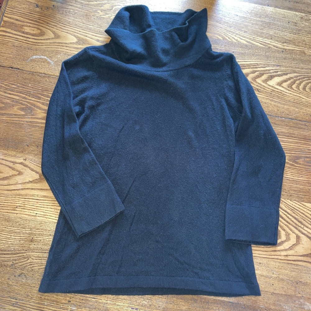 NWT Covington‎ Juniors Acrylic black mock neck sweater SO SOFT!!!